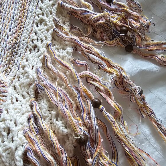 American Eagle Poncho - 2012 - Cream w/ Pink/Yellow/Blue Pattern - Sz XS-S - Picture 7 of 9